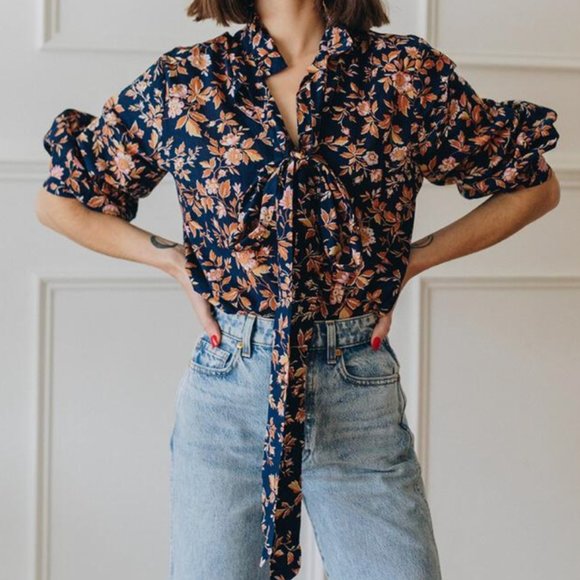 Mille Tops - Mille - Blair top in Montmartre